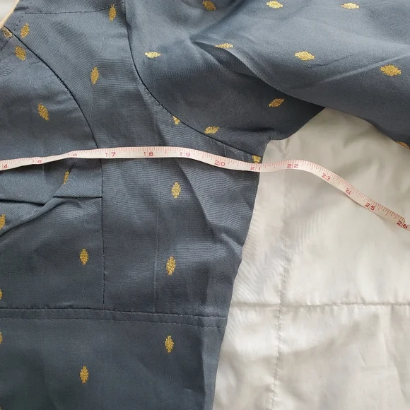 NWOT Black and Gold Indian Saree Blouse - Picture 2 of 5